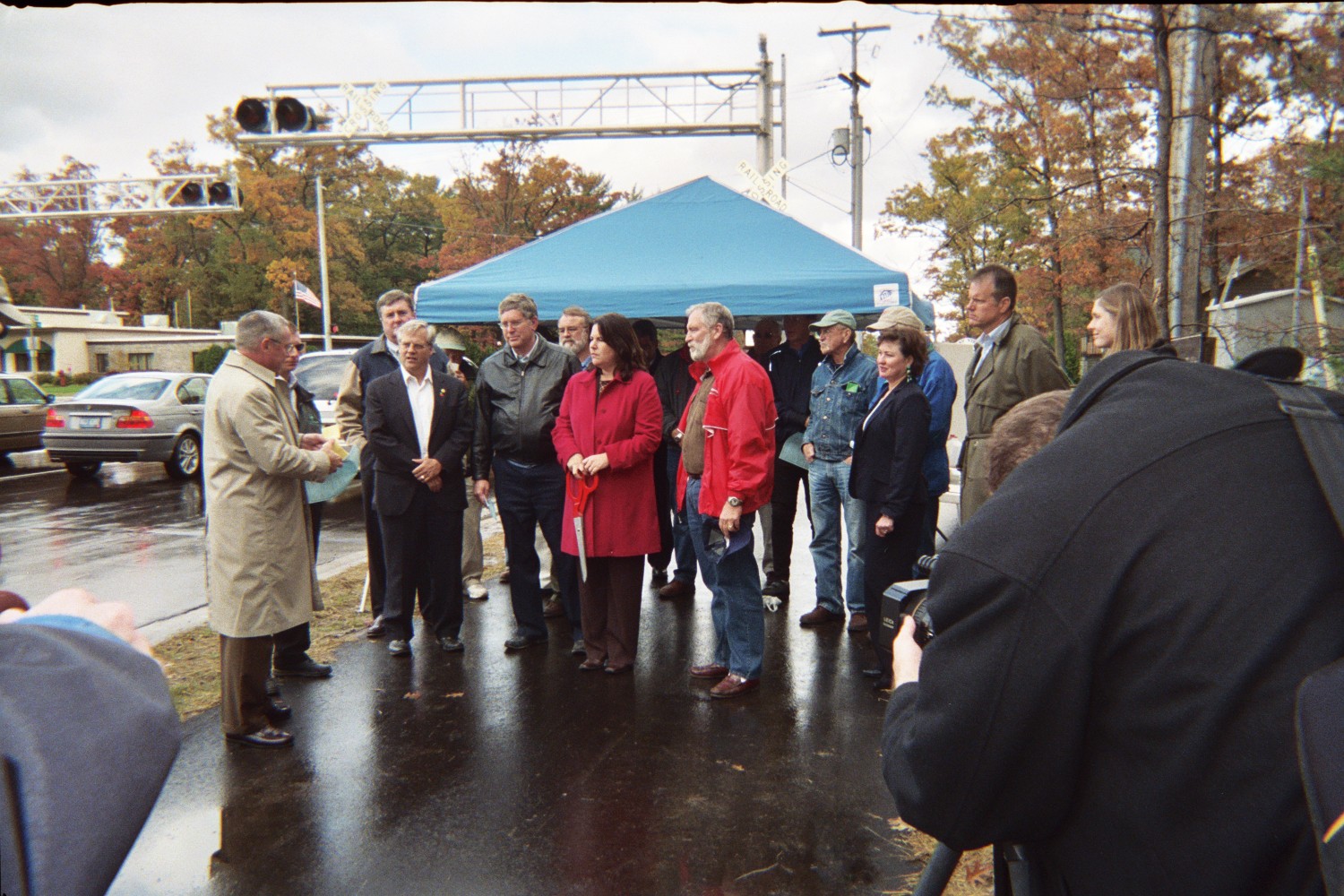 Ribbon cutting of the trail extension from 2006